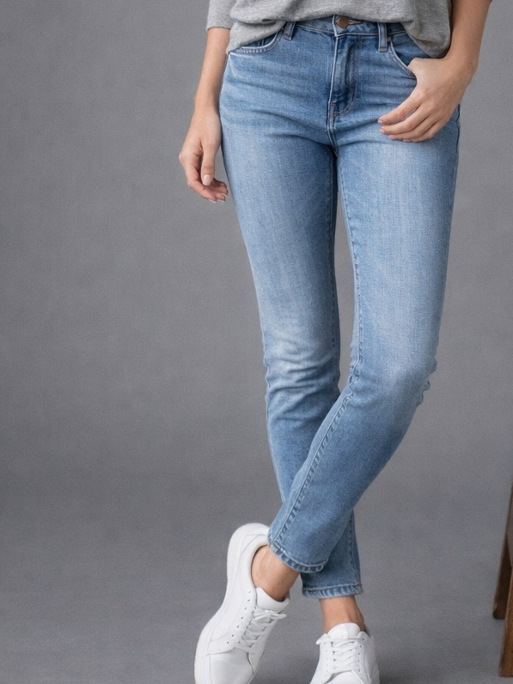 Ann Taylor Factory High-Rise Slim Jeans | Size 0